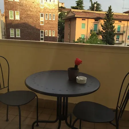 Гостевой дом Domus Mea (adults Only) Верона